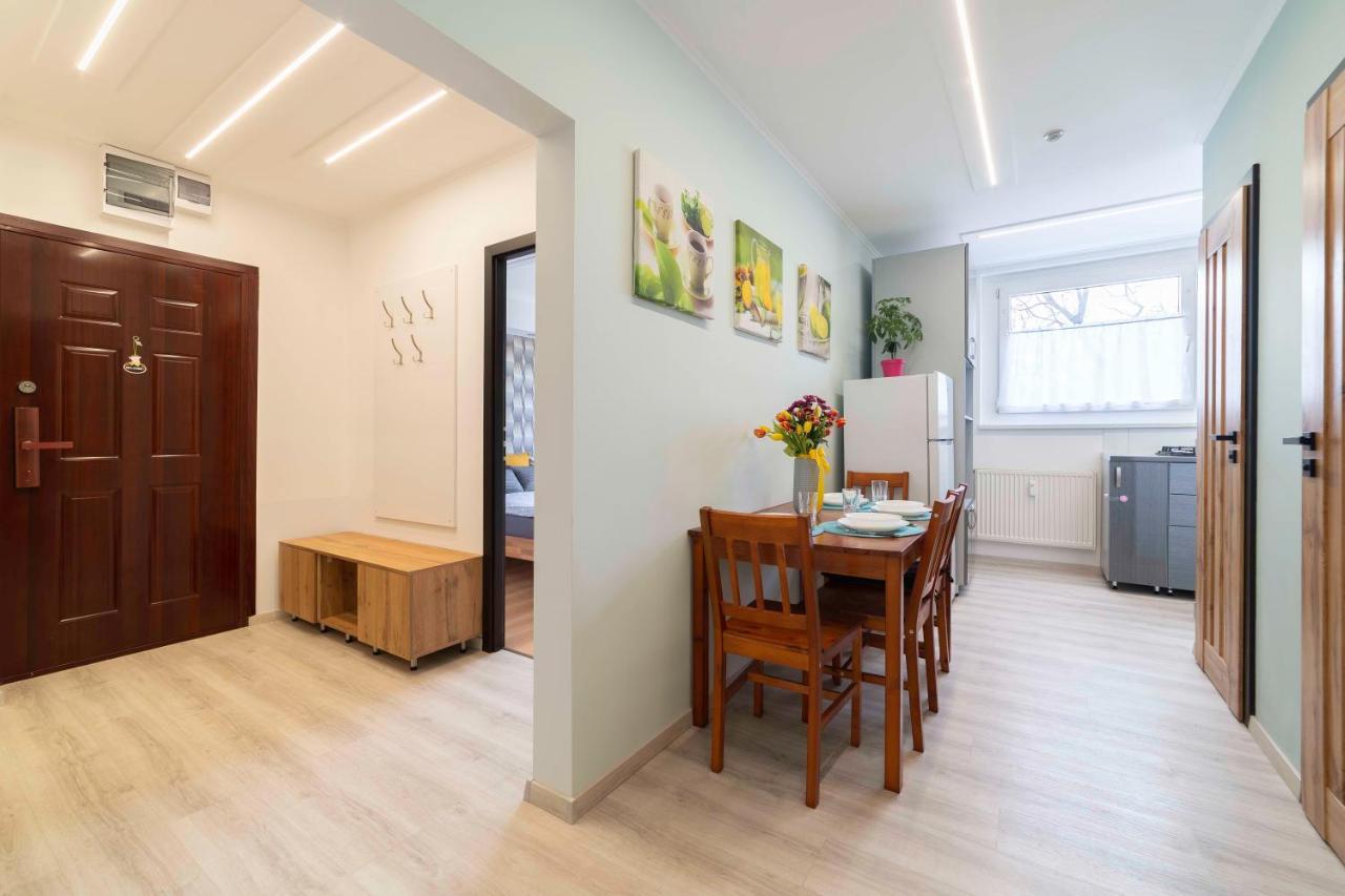 Comfort 66 - Real-Life 3-Room Family Stay With 4 Beds Miskolc Exteriör bild