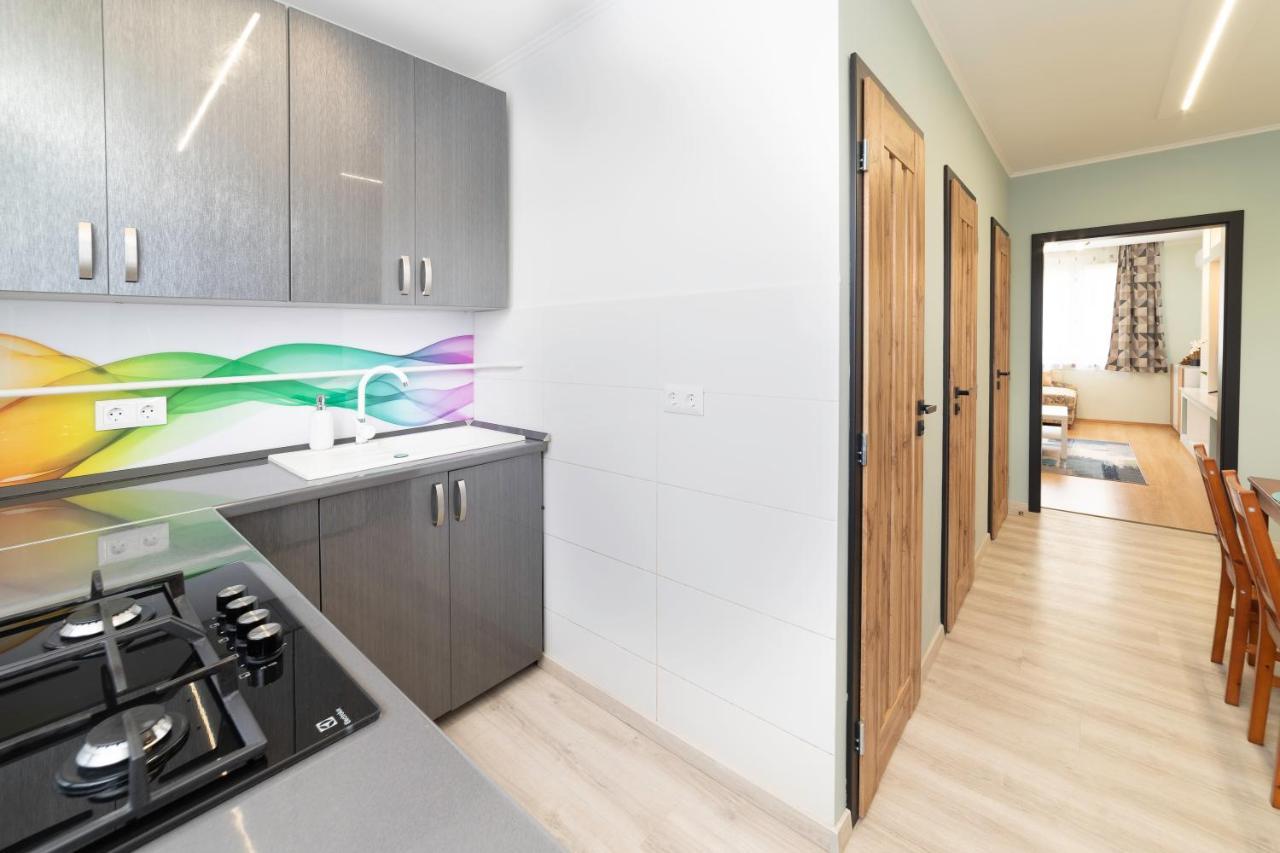 Comfort 66 - Real-Life 3-Room Family Stay With 4 Beds Miskolc Exteriör bild