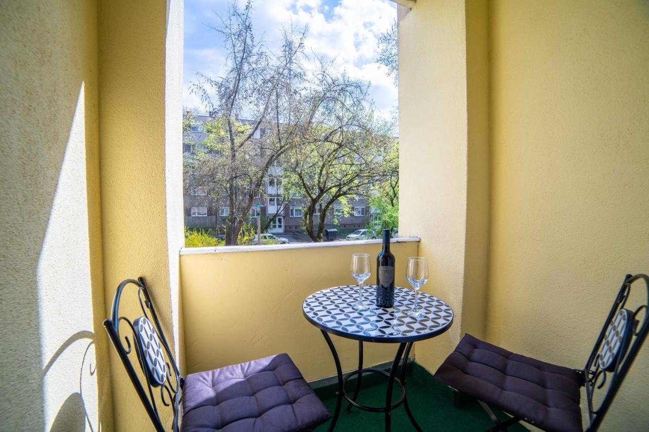 Comfort 66 - Real-Life 3-Room Family Stay With 4 Beds Miskolc Exteriör bild